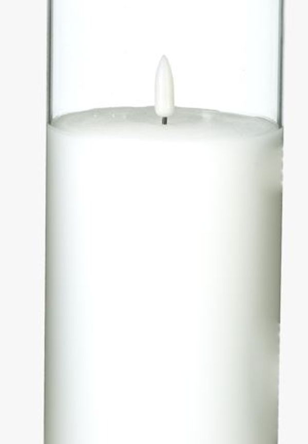 Otroligt snygg lampa i vitt från hemtex.