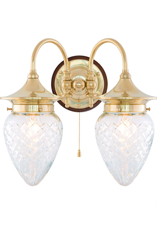 Fin Lampa som passar bra vid många olika tillfällen.