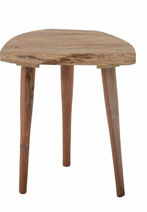 Trendig bord som passar bra vid många olika tillfällen.