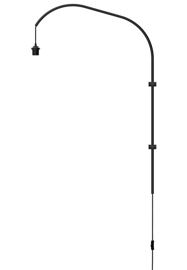 Härlig svart hängare 2025 från UMAGE.