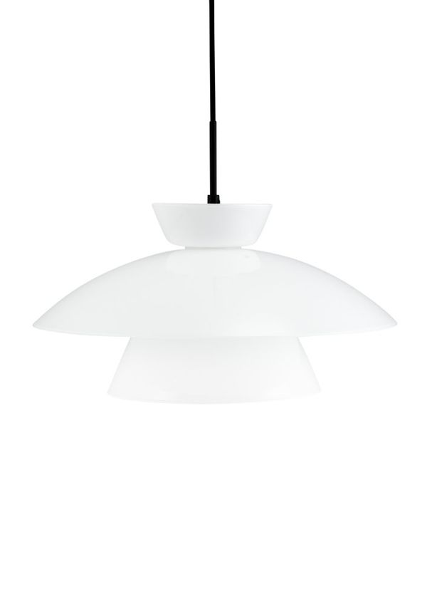 Cool lampa 2025 från Dyberg Larsen.