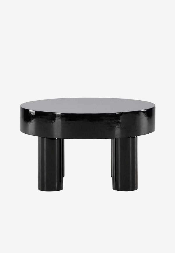 Riktigt fin bord som passar bra vid många olika tillfällen.