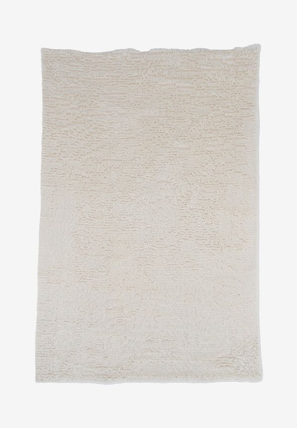 Elegant vit ullmatta 2025 från Venture Home.