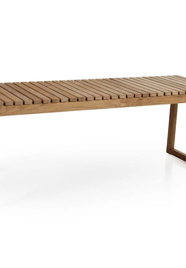 Mysig teakmatbord 2025 från Brafab.