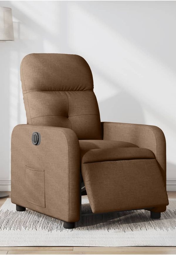 Stilriktig Fåtölj som passar bra vid många olika tillfällen.