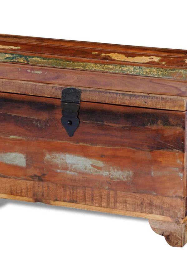 Exklusiv möbel i brun färg gjord i teak.