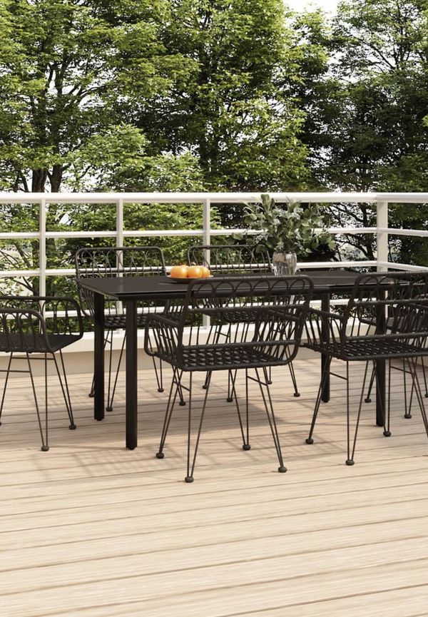 Riktigt trendig bord som passar bra vid många olika tillfällen.