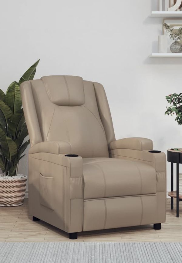 Riktigt fin Fåtölj som passar bra vid många olika tillfällen.