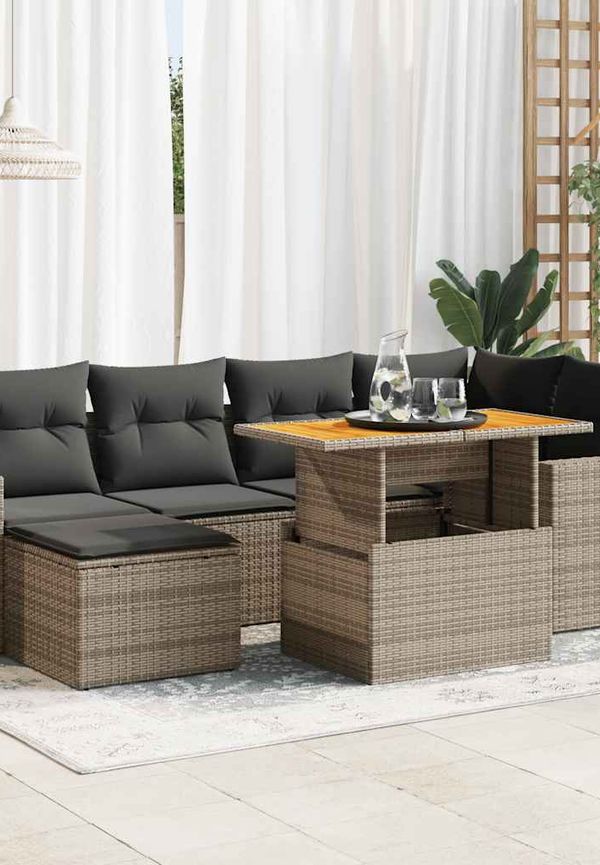 Riktigt snygg bord som passar bra vid många olika tillfällen.