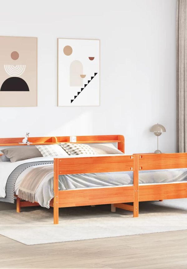 Brun säng som passar perfekt till sommaren 2025!