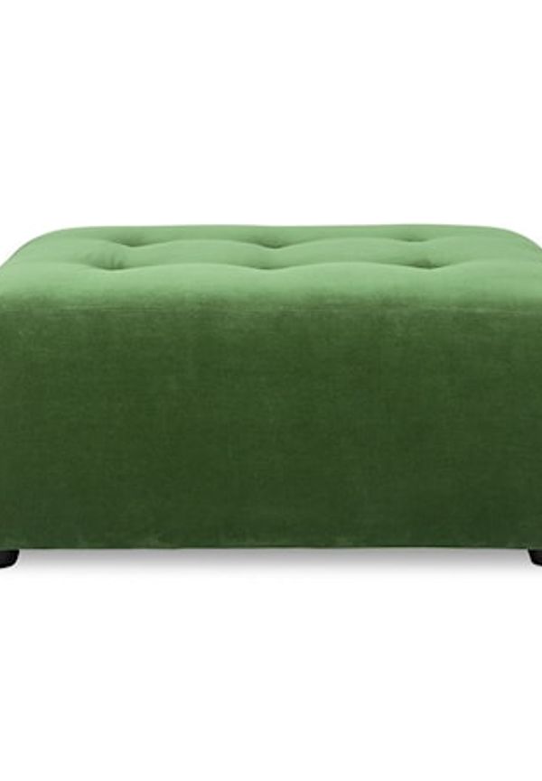 Fantastiskt snygg Fåtölj som passar bra vid många olika tillfällen.