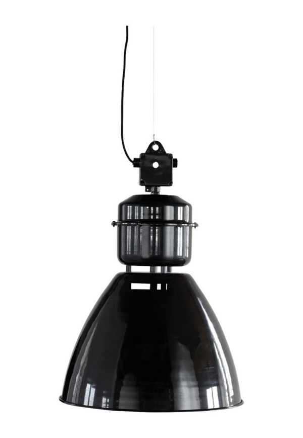 Riktigt trendig Lampa som passar bra vid många olika tillfällen.