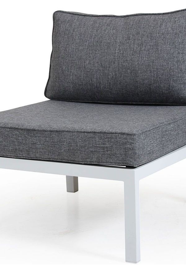 Brafab aluminiumsoffgrupp som passar perfekt till sommaren 2025!