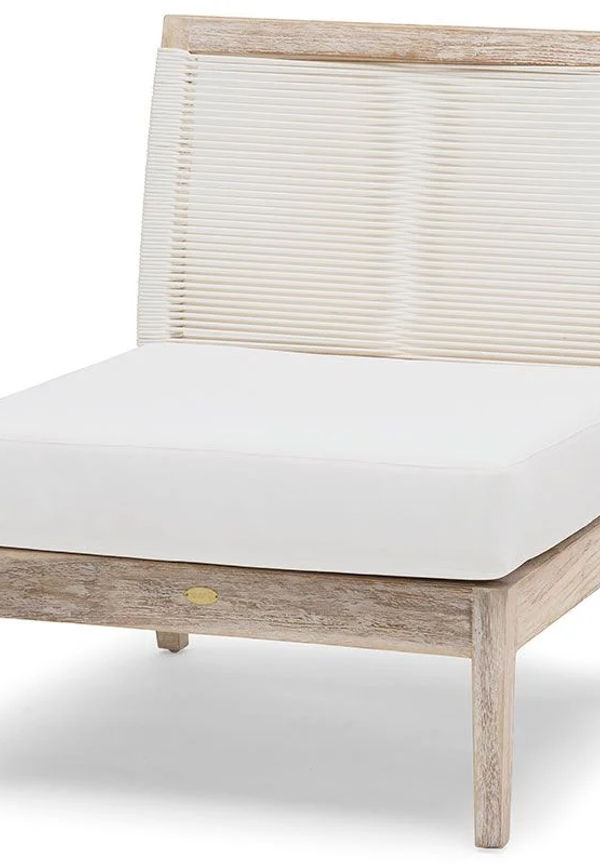 Exklusiv teakutemöbel 2025 från Hillerstorp.