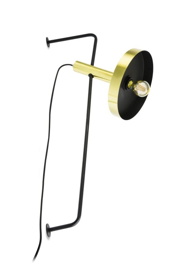 Riktigt fin vägglampa 2025 från Faro Barcelona.