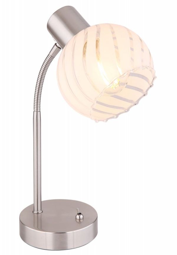 Modern lampa 2025 från Globo Lighting.