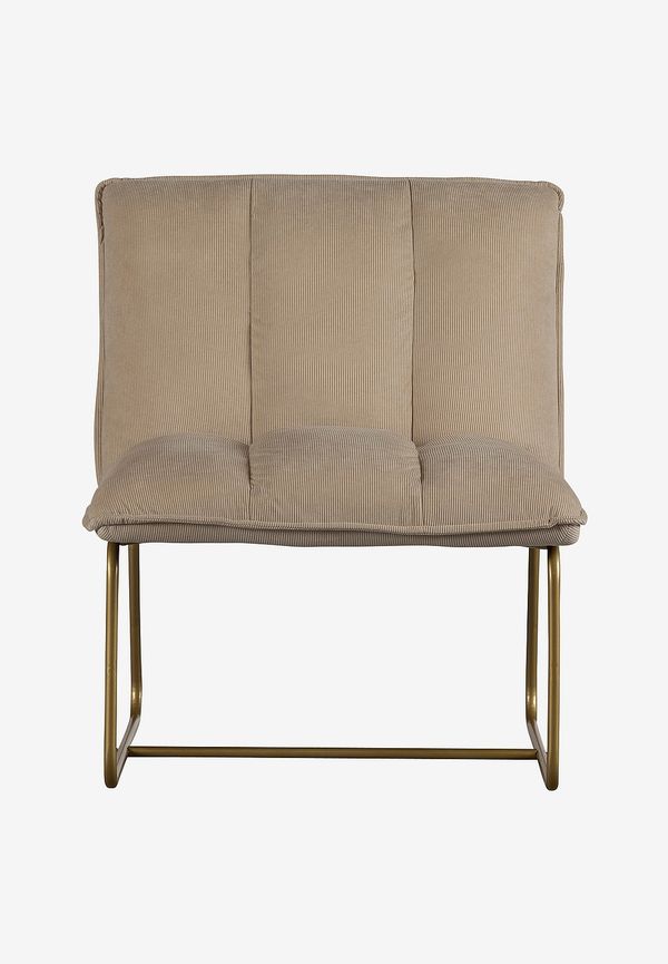 Stilren fåtölj 2025 från WOOOD.