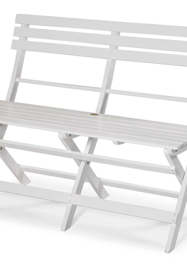 Riktigt snygg soffa 2025 från Hillerstorp.