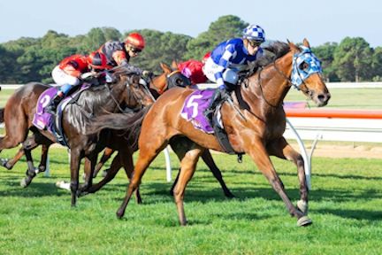 HE’S A GUNSLINGER WINS HIS FIRST RACE!
