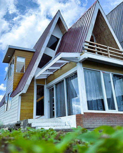 galeri Cabin Segitiga Heri Dieng 0