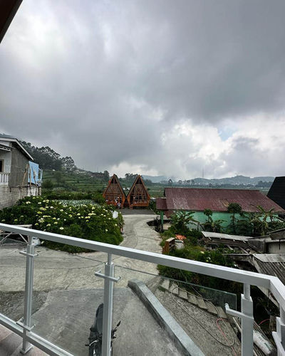 galeri Mokles House Dieng 1