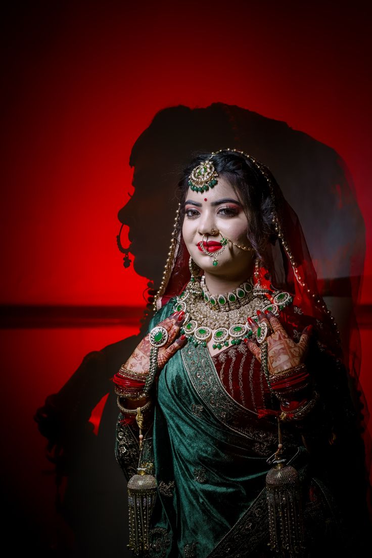 candid wedding photography in Delhi – bride groom photo