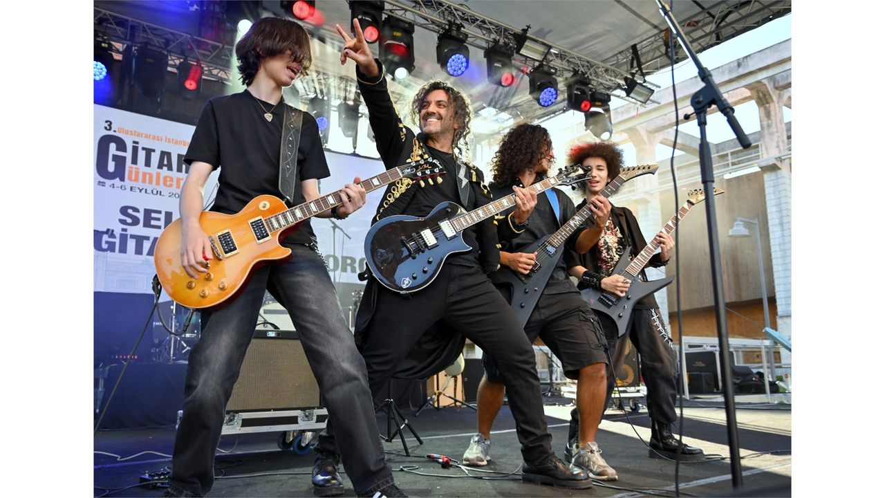 Selim Işık Gitar Locası Ankara IF Performance