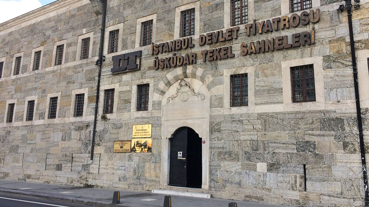 Üsküdar Tekel Sahnesi