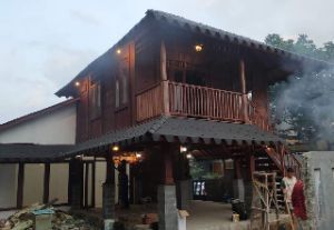 Pembuatan Rumah Kayu Estetik di Kota Mojokerto – Cocok untuk Hunian & Vila