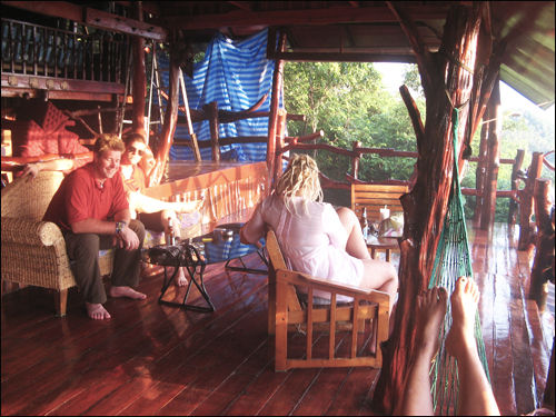 从HIGH BAR看出去