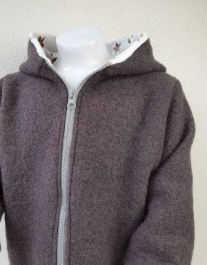 Walkjacke taupe, weiß mit braunen Blumen