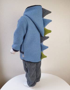 Deine Wunschjacke aus Walk mit Dinostacheln