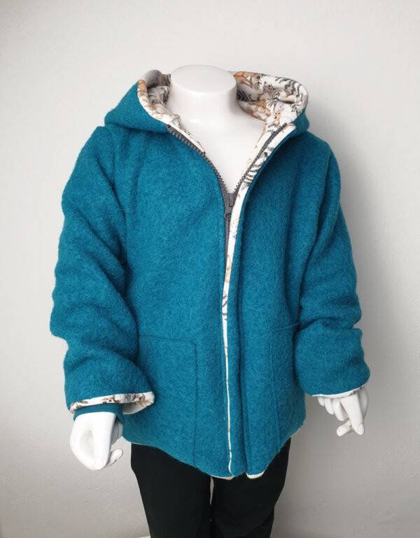 Deine Wunschjacke aus Walk mit Dinostacheln