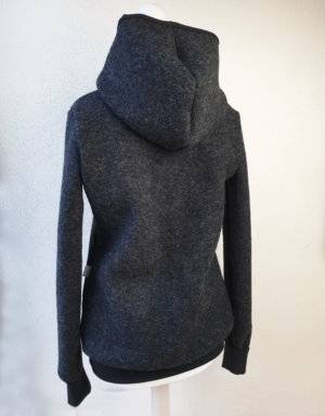 Damen Pullover / Hoodie aus Walk grau-schwarz (tailliert)