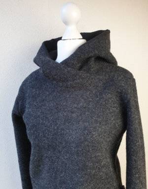 Damen Pullover / Hoodie aus Walk grau-schwarz (tailliert)