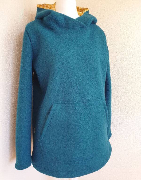 Damen Pullover / Hoodie aus Walk petrol (tailliert)