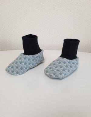 Baby-Schuhe Bio-Jersey grün gemustert, gefüttert mit Nicki oder Teddy