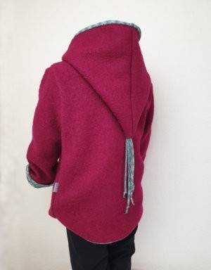 Walkjacke beere, grün mit Blume