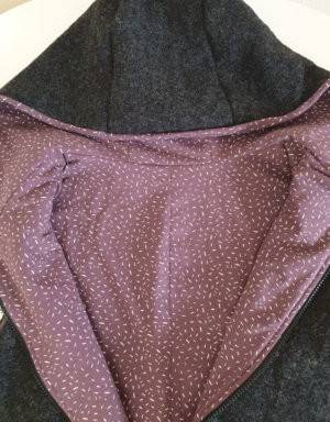 Damenweste aus Walk grau-schwarz, Jersey mauve mit Strichen (Schnittmuster Nr. 1)