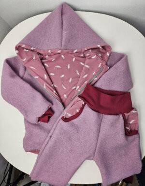 Walkjacke rosa, rosa mit Feder