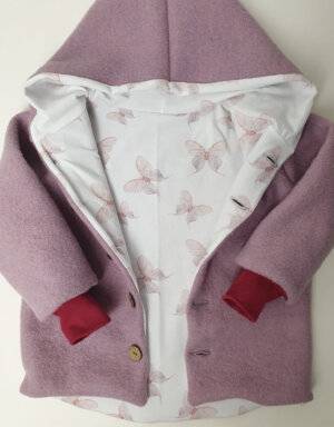 Walkjacke rosa, Bio-Jersey weiß mit rosa Schmetterlingen