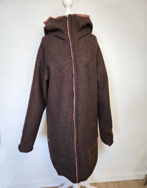 Damenmantel aus Walk taupe, Musselin terrakotta