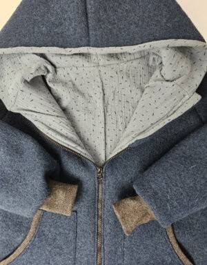 Walkjacke jeansblau, Musselin blau mit Strichen