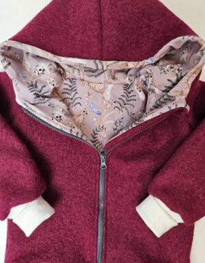 Walkjacke beere, Bio-Jersey rosa mit Fuchs, Reh und Waschbär