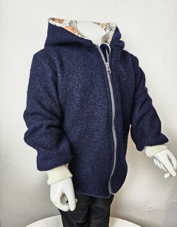 Walkjacke dunkelblau, Bio-Jersey weiß mit Fuchs, Reh und Waschbär