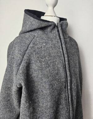 Damenjacke aus Walk dunkelgrau, Bio-Jersey schwarz