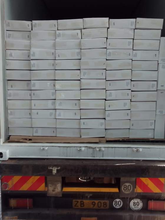Vacuum-sealed cartons on the packing line