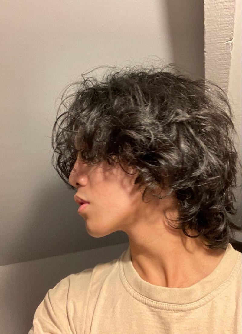 Curly Wolf Cut Men