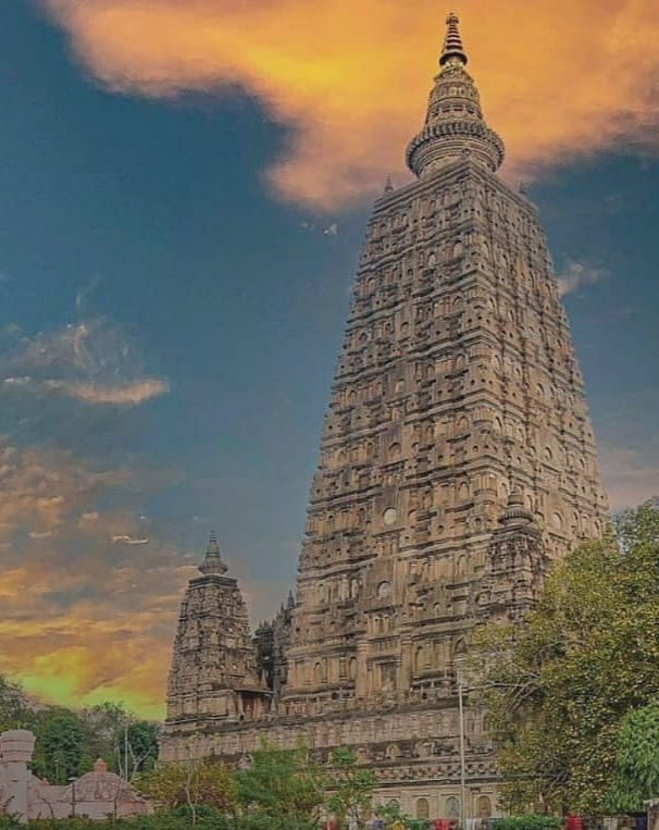 Chuyên khoa A Tỳ Đàm