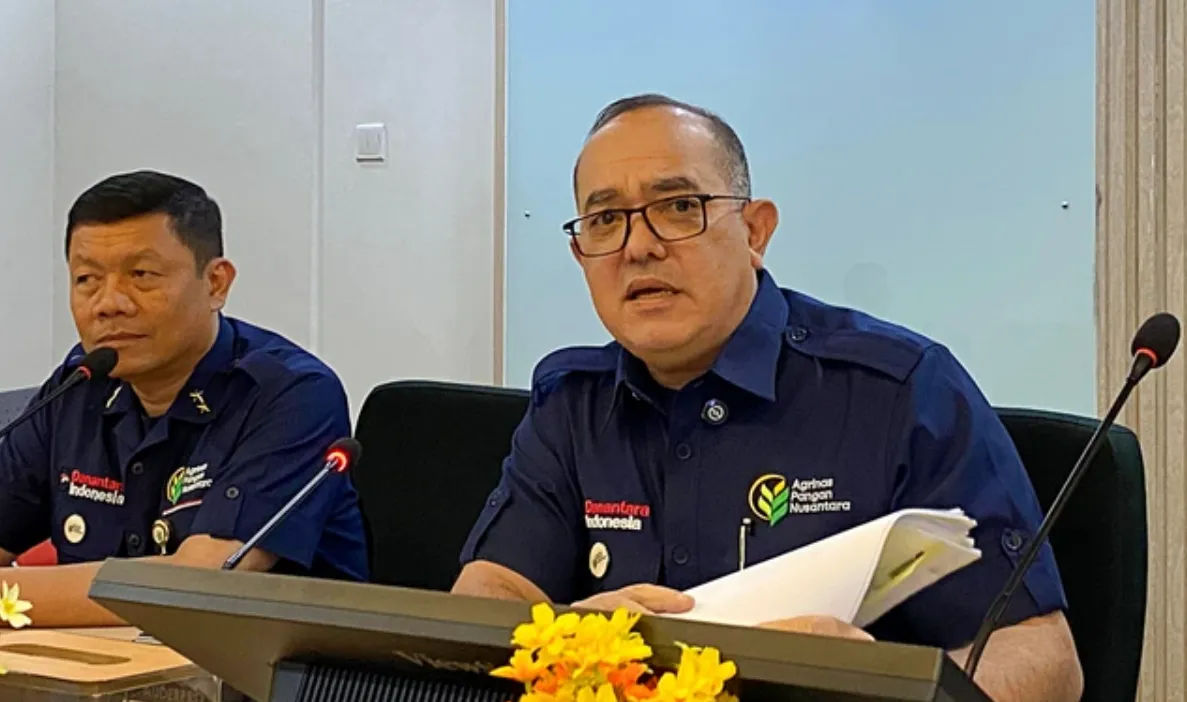 Direktur Utama PT Agrinas Pangan Nusantara Joao Angelo De Sousa Mota memberikan penjelasan